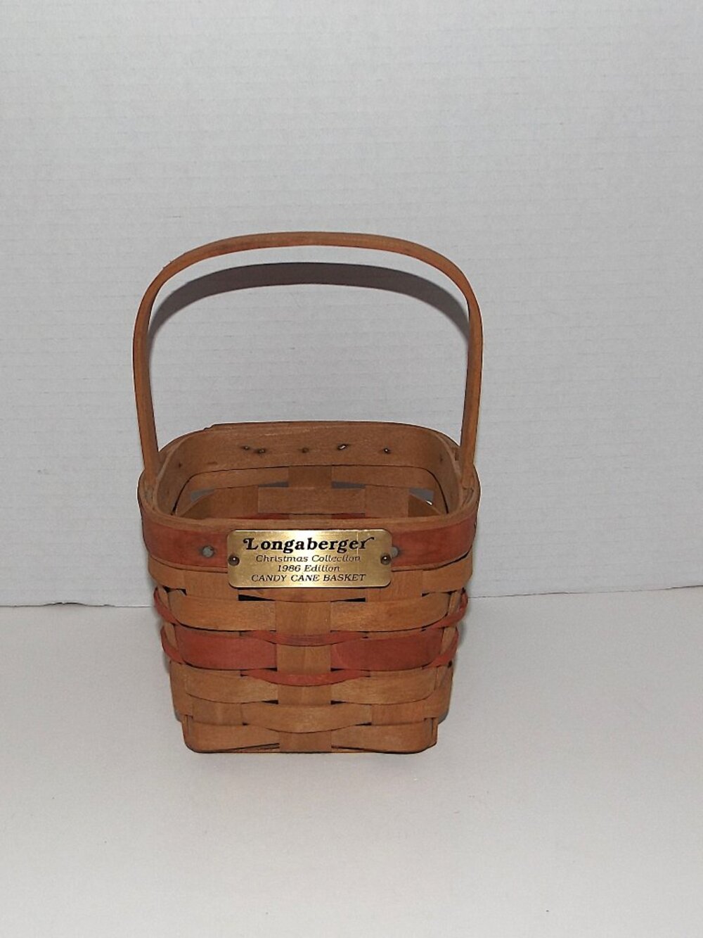 1986 Longaberger Christmas Collection Red Candy Cane Woven Wood Basket